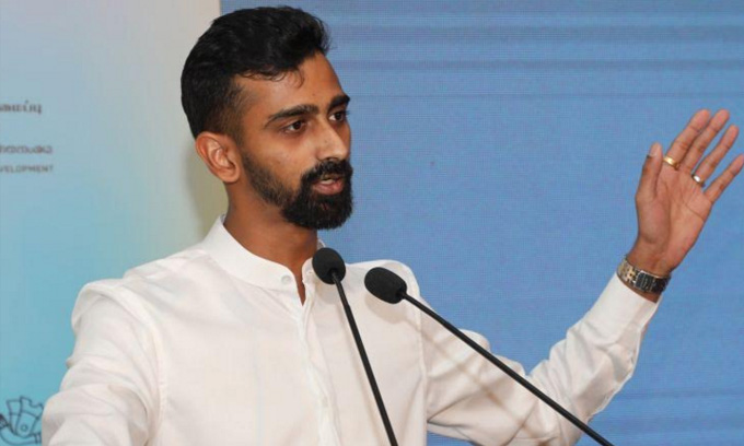 தேர்தல்கள் ஆணைக்குழு பாரபட்சமாக செயற்படுகின்றது – ஜீவன் தொண்டமான் தேர்தல்கள் ஆணைக்குழு பாரபட்சமாக செயற்படுகின்றது – ஜீவன் தொண்டமான்