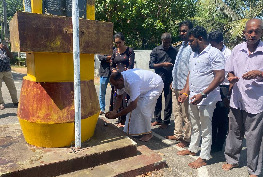 தமிழ் இன அழிப்பு வாரம் இன்று மட்டக்களப்பு மாவட்டத்தில் உணர்வுபூர்வமாக ஆரம்பித்துவைக்கப்பட்டது தமிழ் இன அழிப்பு வாரம் இன்று மட்டக்களப்பு மாவட்டத்தில் உணர்வுபூர்வமாக ஆரம்பித்துவைக்கப்பட்டது