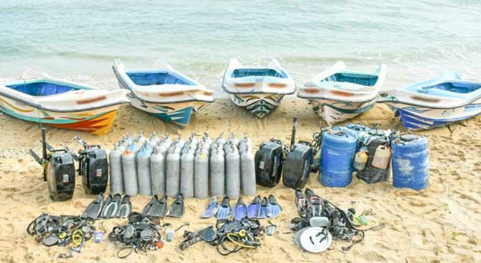 சட்டவிரோத மீன்பிடி நடவடிக்கைகளில் ஈடுபட்ட 36 பேர் கைது