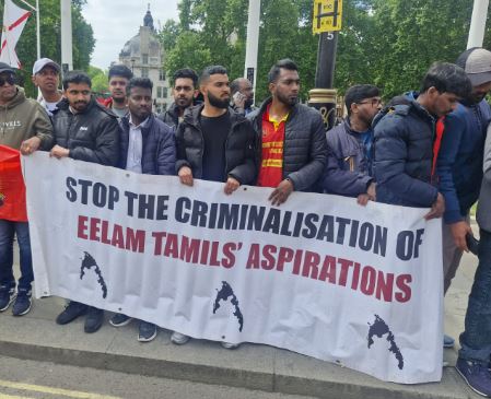 முள்ளிவாய்க்கால் நினைவேந்தலையொட்டி பிரித்தானியாவில் பேரணி முள்ளிவாய்க்கால் நினைவேந்தலையொட்டி பிரித்தானியாவில் பேரணி
