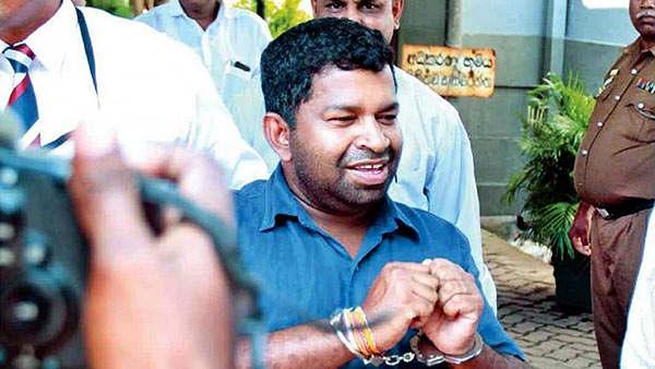 அடிப்படை உரிமைகள் மீறப்பட்டுள்ளதாக கூறி 100 மில்லியன் ரூபா இழப்பீடு கோரும் பிள்ளையான் அடிப்படை உரிமைகள் மீறப்பட்டுள்ளதாக கூறி 100 மில்லியன் ரூபா இழப்பீடு கோரும் பிள்ளையான்
