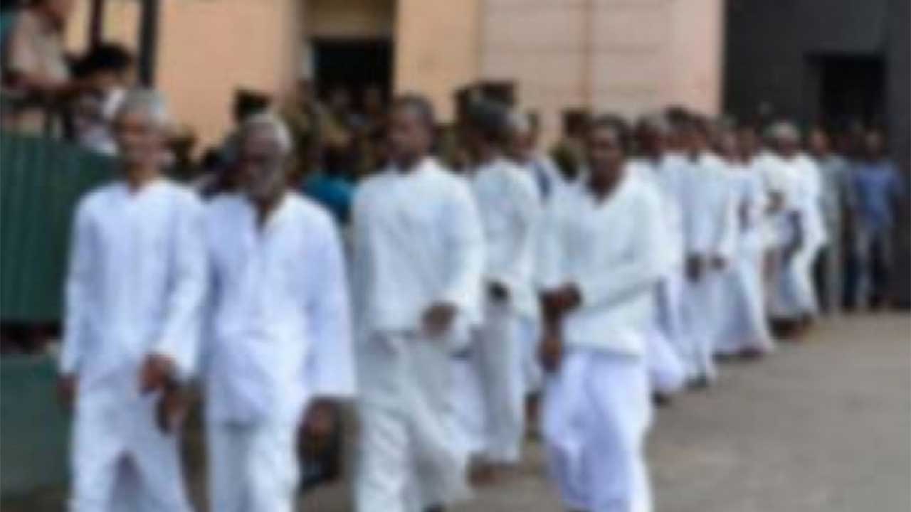 388 கைதிகளுக்கு விசேட பொது மன்னிப்பு 388 கைதிகளுக்கு விசேட பொது மன்னிப்பு