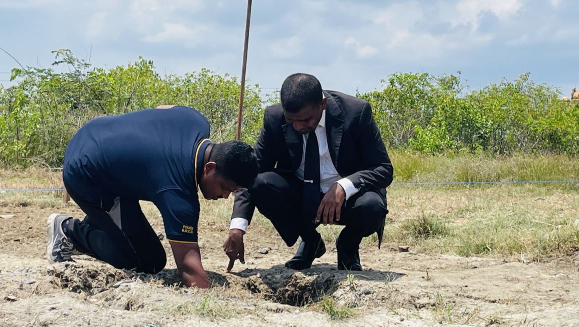 செம்மணி அகழ்வு பணிகள் ஆரம்பம் செம்மணி அகழ்வு பணிகள் ஆரம்பம்