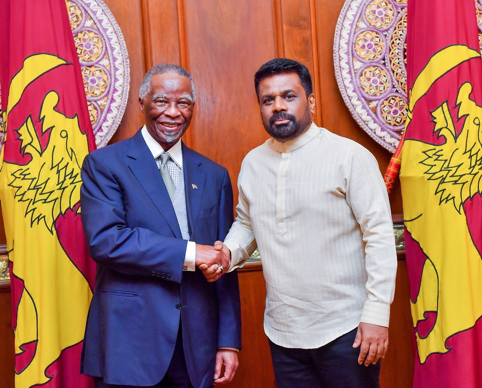 அமைதி, நல்லிணக்கத்தை அடைவதில் இரு நாடுகளுக்கும் ஒரே வகையான சவால் – ஜனாதிபதி அநுரவை சந்தித்த தென்னாபிரிக்க முன்னாள் ஜனாதிபதி அமைதி, நல்லிணக்கத்தை அடைவதில் இரு நாடுகளுக்கும் ஒரே வகையான சவால் – ஜனாதிபதி அநுரவை சந்தித்த தென்னாபிரிக்க முன்னாள் ஜனாதிபதி