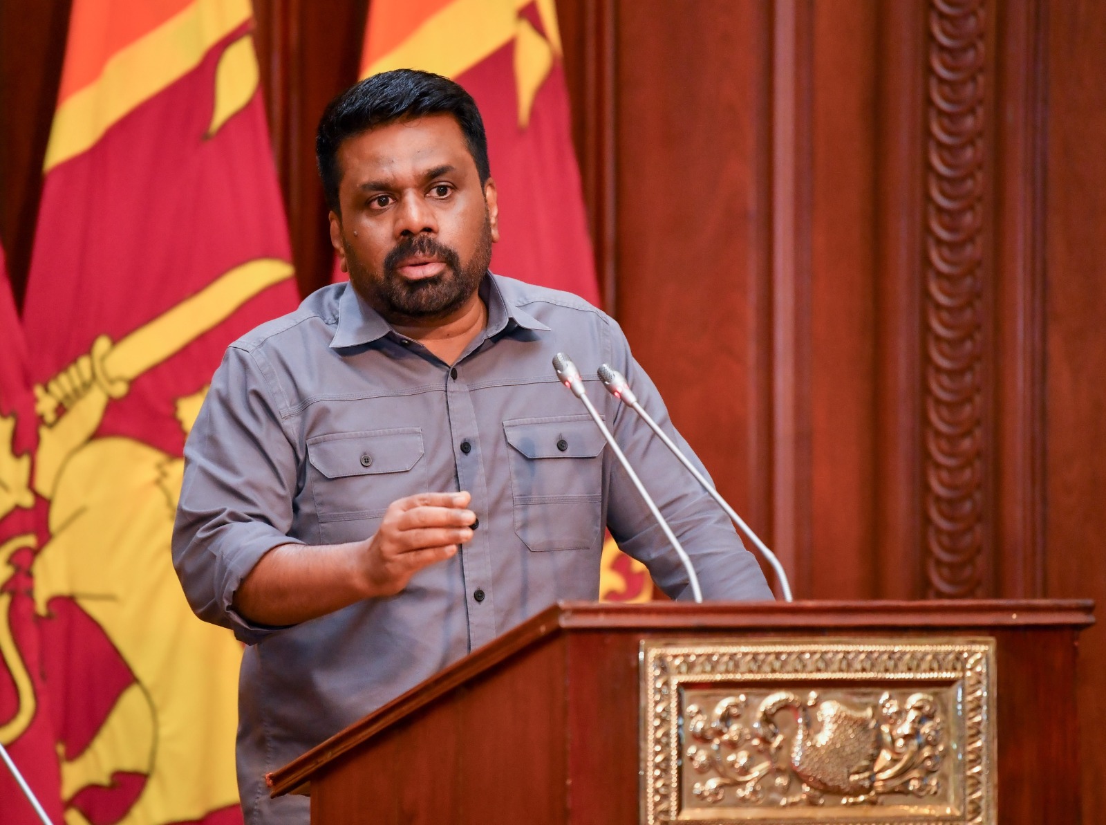 பொது போக்குவரத்து சேவையை மேம்படுத்த அரசாங்கம் விசேட கவனம் பொது போக்குவரத்து சேவையை மேம்படுத்த அரசாங்கம் விசேட கவனம்