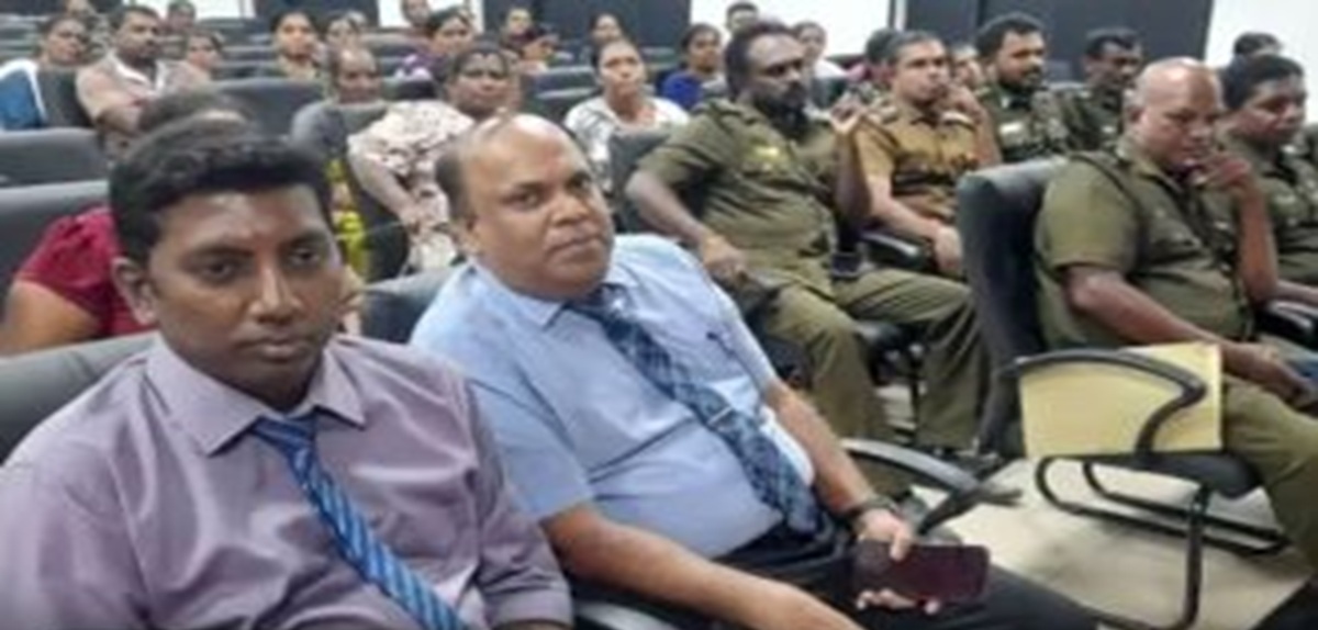 பாடசாலை மாணவர்களுக்கு வழங்கப்படும் உணவு தொடர்பில் விசேட கவனம் பாடசாலை மாணவர்களுக்கு வழங்கப்படும் உணவு தொடர்பில் விசேட கவனம்