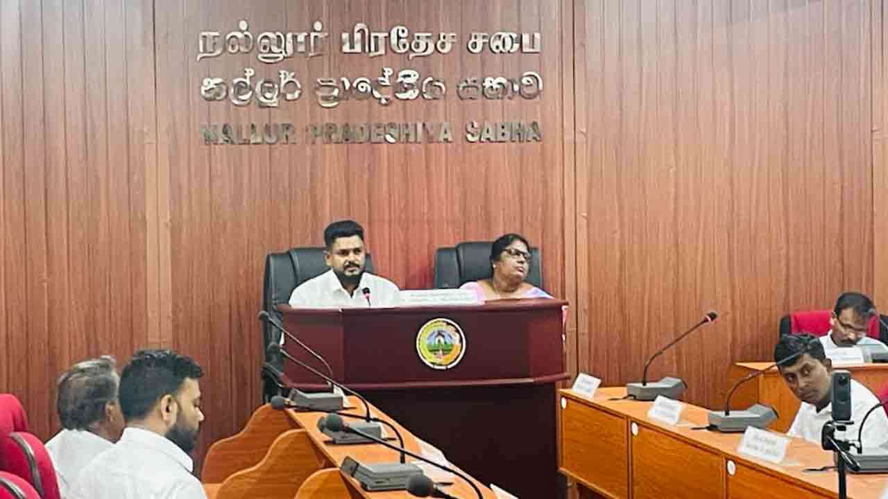 நல்லூர் பிரதேச சபையின் தவிசாளராக மயூரன் ஏகமனதாக தெரிவு