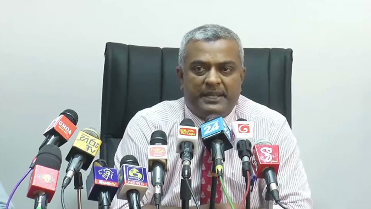 அரச வைத்திய அதிகாரிகள் சங்கத்தின் தலைவராக சஞ்சீவ தென்னகோன் மீண்டும் தெரிவு அரச வைத்திய அதிகாரிகள் சங்கத்தின் தலைவராக சஞ்சீவ தென்னகோன் மீண்டும் தெரிவு