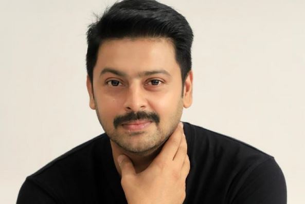 போதைப்பொருள் வழக்கில் சிக்கிய நடிகர் ஸ்ரீகாந்த் போதைப்பொருள் வழக்கில் சிக்கிய நடிகர் ஸ்ரீகாந்த்