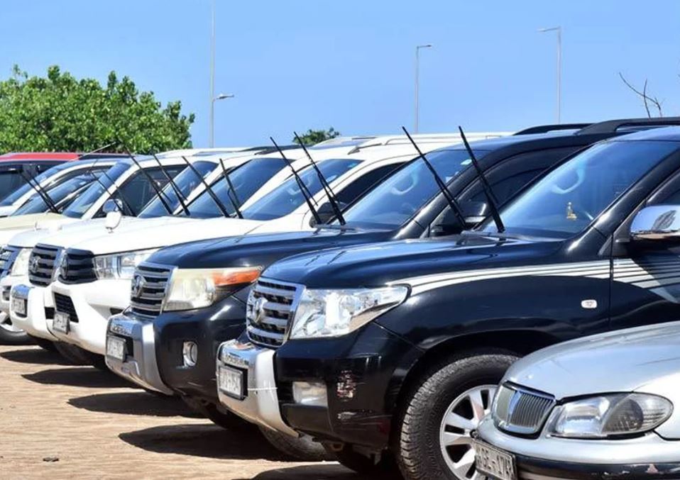 தவறவிடப்படும் தவணைகள் – சட்டவிரோதமாக வாகனங்களை பறிமுதல் செய்யும் நிதிநிறுவனங்கள் தவறவிடப்படும் தவணைகள் – சட்டவிரோதமாக வாகனங்களை பறிமுதல் செய்யும் நிதிநிறுவனங்கள்