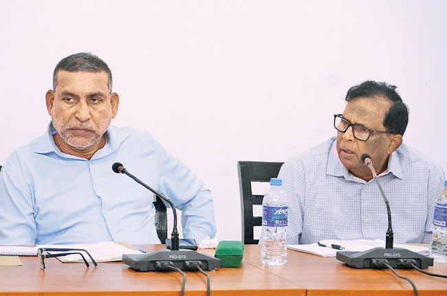 வவுனியா பொருளாதார மத்திய நிலையத்தை இயங்க வைக்க துரித நடவடிக்கை வவுனியா பொருளாதார மத்திய நிலையத்தை இயங்க வைக்க துரித நடவடிக்கை