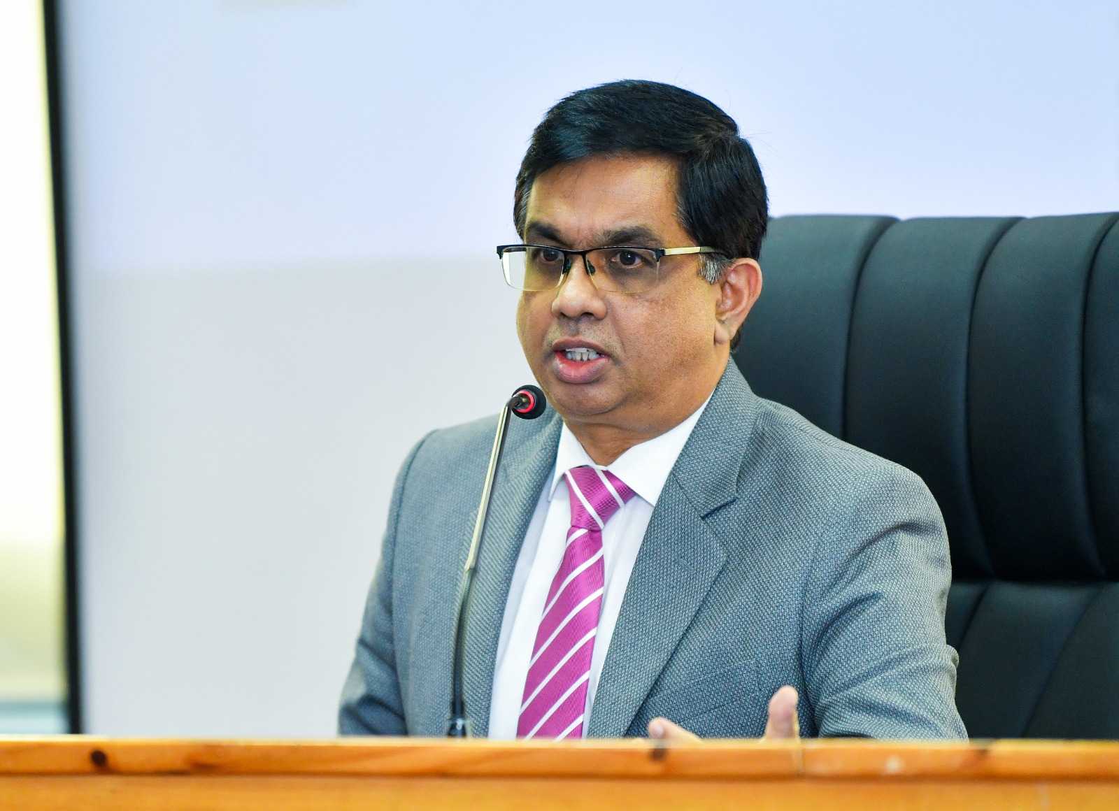 தேசிய ஊழல் எதிர்ப்பு செயல் திட்டப் பிரதானிகளுடன் ஜனாதிபதியின் செயலாளர் கலந்துரையாடல் தேசிய ஊழல் எதிர்ப்பு செயல் திட்டப் பிரதானிகளுடன் ஜனாதிபதியின் செயலாளர் கலந்துரையாடல்