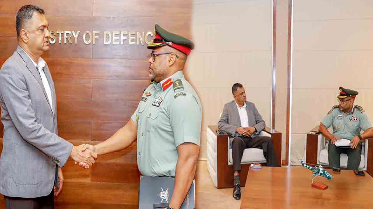 பாதுகாப்பு செயலாளர் – மாலைத்தீவு பாதுகாப்பு ஆலோசகரை சந்தித்தார் பாதுகாப்பு செயலாளர் – மாலைத்தீவு பாதுகாப்பு ஆலோசகரை சந்தித்தார்