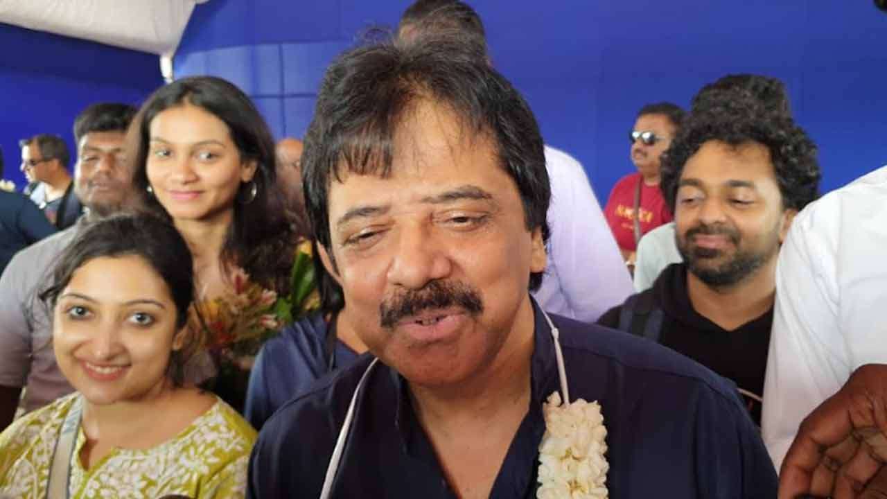 பிரபல பாடகர் ஶ்ரீநிவாஸ் யாழில்