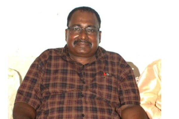 புலிகளின் குரல் வானொலியின் அறிவிப்பாளர் மரணம் புலிகளின் குரல் வானொலியின் அறிவிப்பாளர் மரணம்