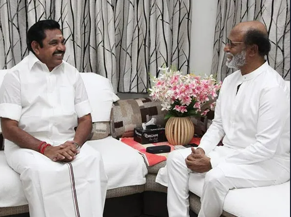 சினிமாவில் 50 ஆண்டுகள் நிறைவு – ரஜினிக்கு வாழ்த்து தெரிவித்த இ.பி.எஸ். சினிமாவில் 50 ஆண்டுகள் நிறைவு – ரஜினிக்கு வாழ்த்து தெரிவித்த இ.பி.எஸ்.