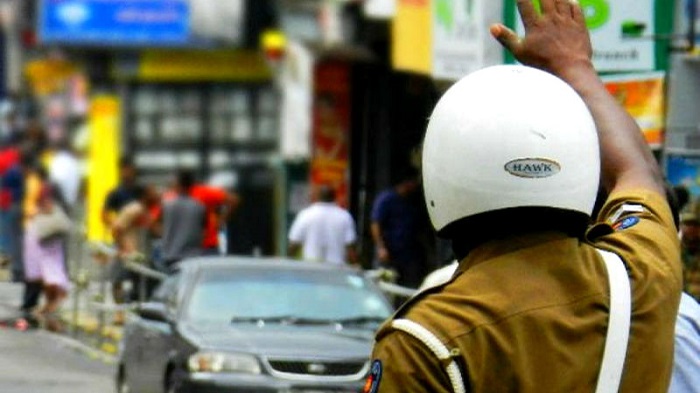 கண்டியில் இன்றும் விசேட போக்குவரத்து திட்டம் கண்டியில் இன்றும் விசேட போக்குவரத்து திட்டம்