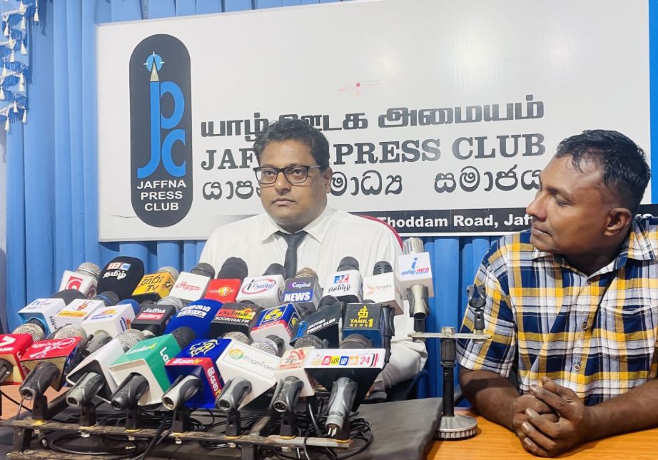 மண்டைதீவில் சர்வதேச மைதானம் வேண்டும் மண்டைதீவில் சர்வதேச மைதானம் வேண்டும்