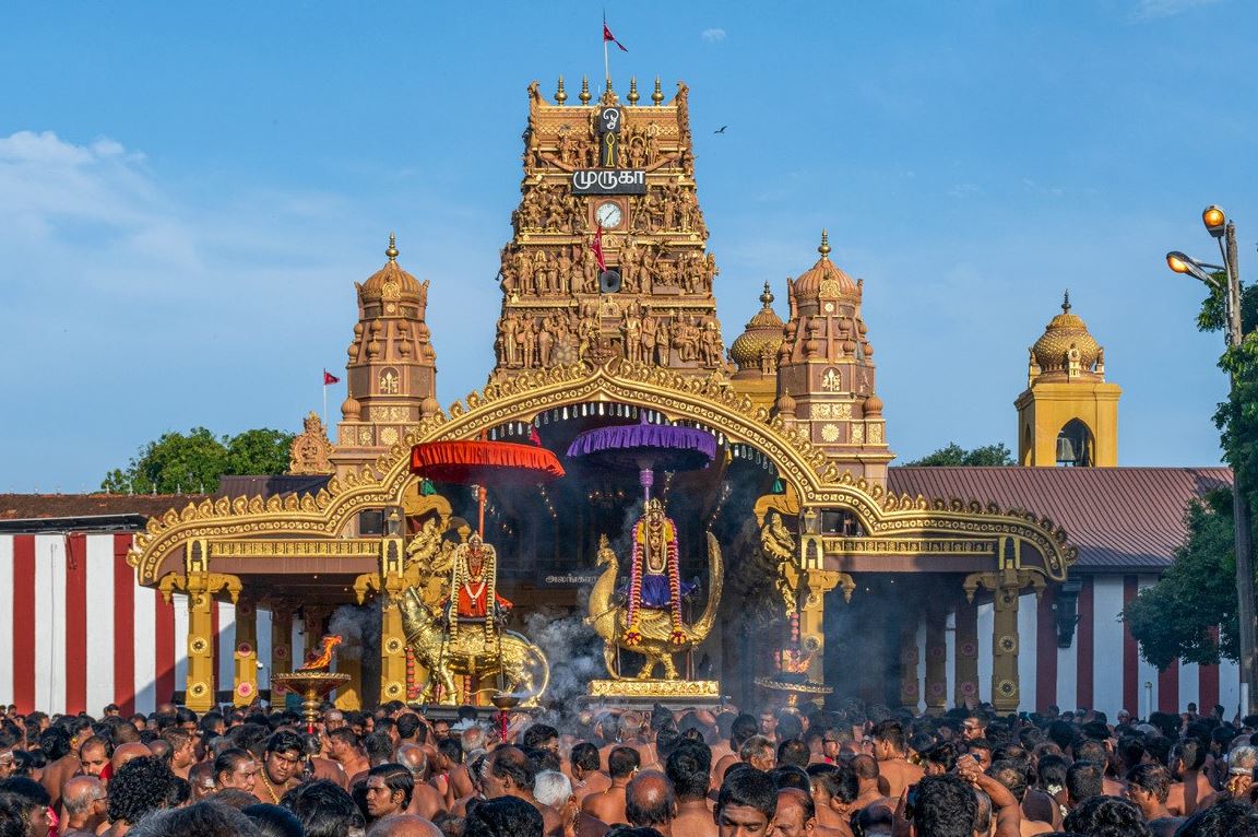 நல்லூர் சந்நிதியில் வெகு சிறப்பாக இடம்பெற்ற மாம்பழ திருவிழா