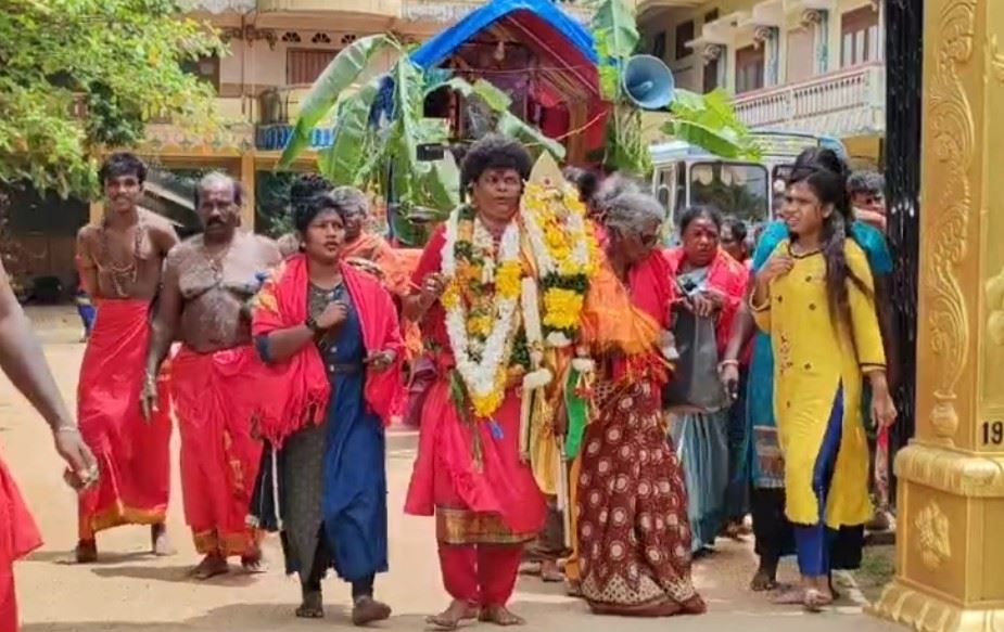 வவுனியா வேப்பங்குளம் காளி கோவிலில் இருந்து நல்லூருக்கு பாதயாத்திரை