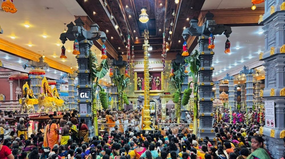 தெல்லிப்பழை துர்க்கை அம்மன் கோவில் கொடியேற்றம் தெல்லிப்பழை துர்க்கை அம்மன் கோவில் கொடியேற்றம்
