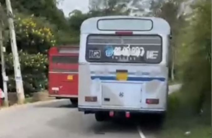 அதிக வேகமாக சென்று விபத்தை ஏற்படுத்த முயற்சித்த தனியார் பேருந்தின் சாரதி