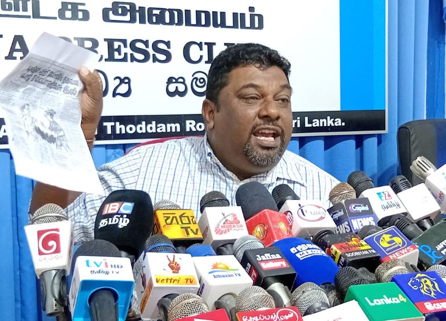 மண்டைதீவு கொலைகள் தொடர்பில் உடன் விசாரணை வேண்டும் – அனுரவுக்கு டக்ளஸ் அவசர கடிதம்! மண்டைதீவு கொலைகள் தொடர்பில் உடன் விசாரணை வேண்டும் – அனுரவுக்கு டக்ளஸ் அவசர கடிதம்!