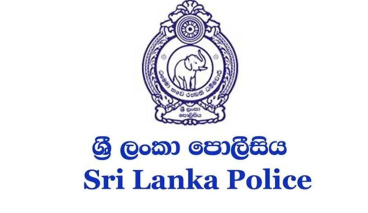 இலங்கை பொலிஸ் வரலாற்றில் முதன் முறையாக ஒரே நேரத்தில் நான்கு பெண் பிரதி பொலிஸ்மா அதிபர்கள் நியமனம் இலங்கை பொலிஸ் வரலாற்றில் முதன் முறையாக ஒரே நேரத்தில் நான்கு பெண் பிரதி பொலிஸ்மா அதிபர்கள் நியமனம்