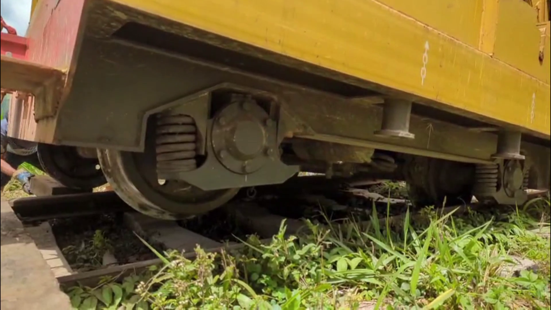 ரயில் தடம் புரண்டதால் மலையக ரயில் சேவை பாதிப்பு