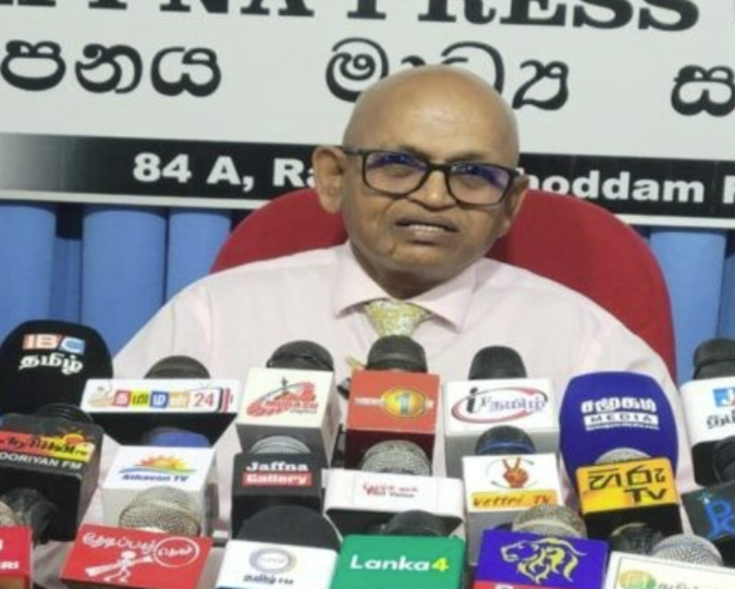 முன்னாள் இராணுவ தளபதி சரத் பொன்சேகா கைது செய்யப்பட வேண்டும்