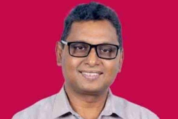 நாட்டில் 43 லட்சம் குடும்பங்கள் அஸ்வெசும கோருகின்றனர் நாட்டில் 43 லட்சம் குடும்பங்கள் அஸ்வெசும கோருகின்றனர்