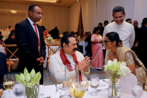 மகிந்தவின் நிகழ்ச்சியில் அரசாங்கத்தின் பெண் எம்.பி?