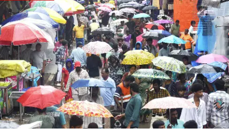 தமிழ்நாடு முழுவதும் கோலாகலம்: தீபாவளி இறுதிக்கட்ட விற்பனை ‘களை’ கட்டியது தமிழ்நாடு முழுவதும் கோலாகலம்: தீபாவளி இறுதிக்கட்ட விற்பனை ‘களை’ கட்டியது