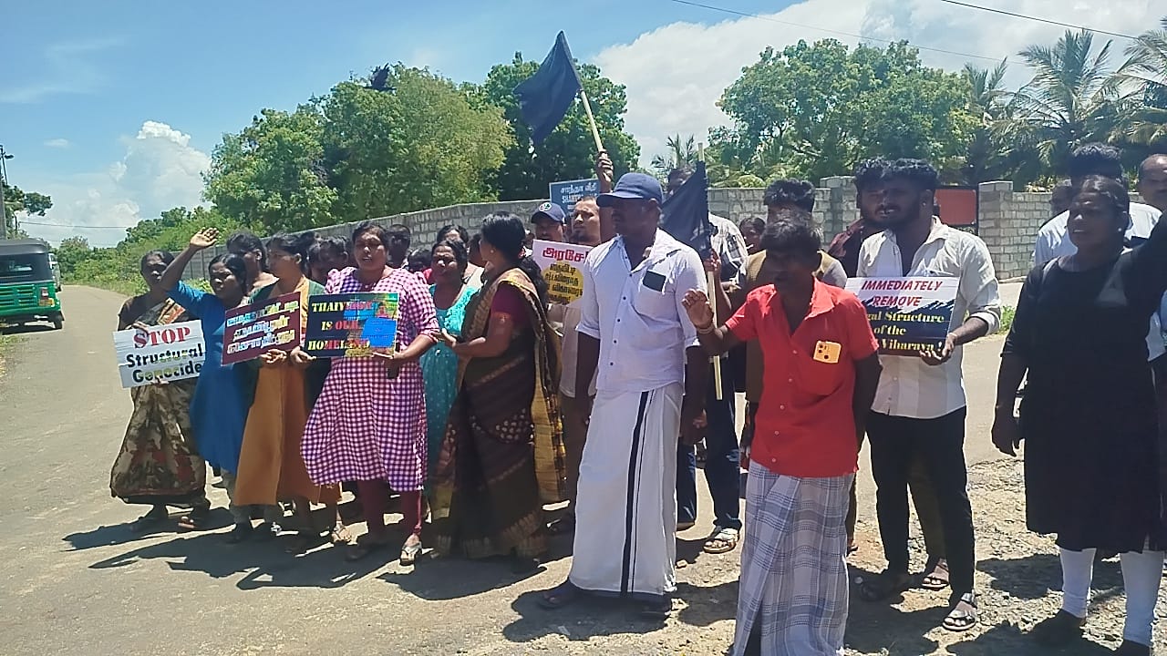 தையிட்டி திஸ்ஸ விகாரையை அகற்றுமாறு கோரி யாழ் மாவட்டத்தில் போராட்டம்