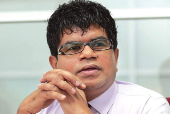 துசித ஹல்லொலுவவுக்கு பிடியாணை துசித ஹல்லொலுவவுக்கு பிடியாணை