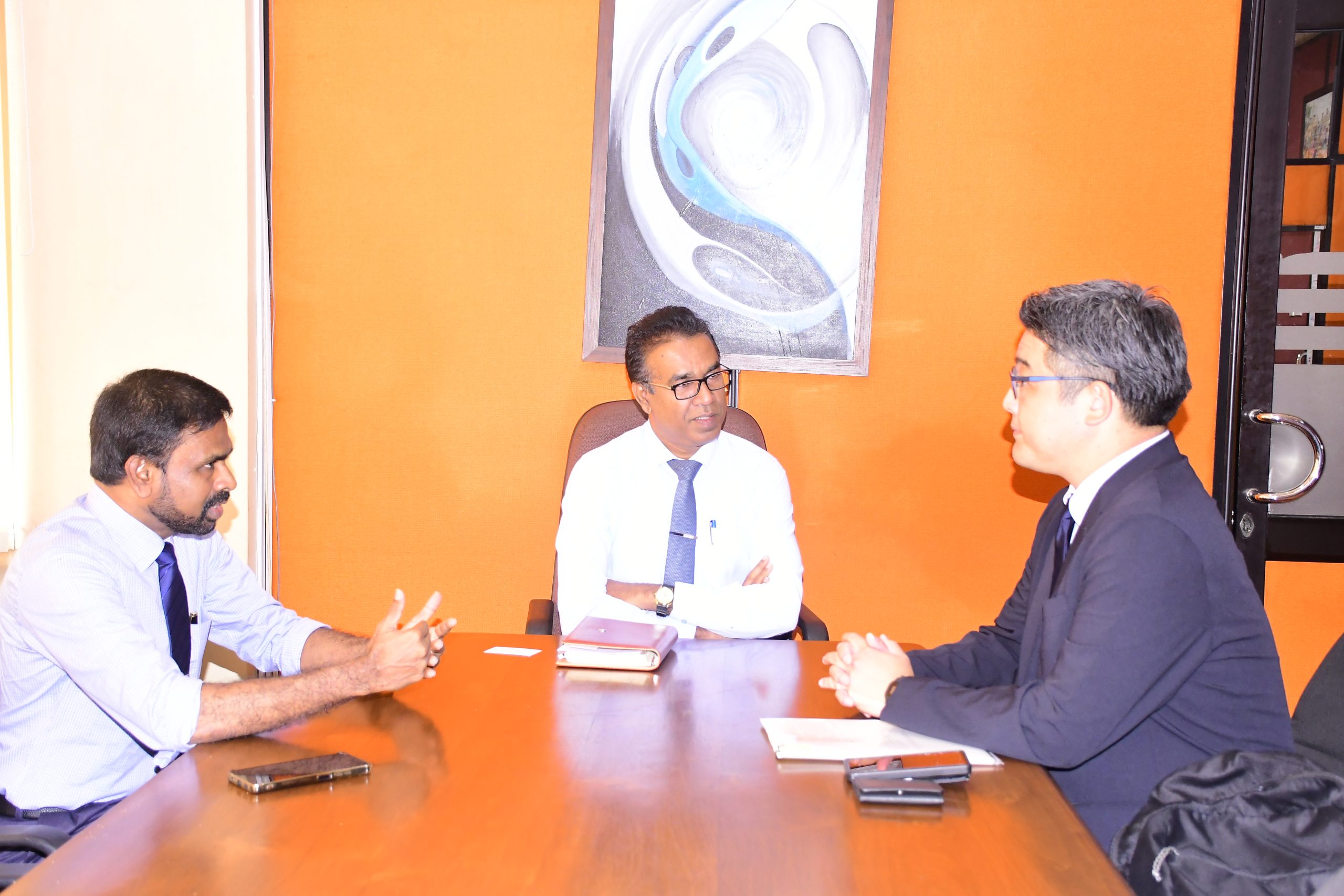 மீன்பிடித் துறைமுகங்களில் நவீன கடல்சார் வானொலி தொடர்பு மற்றும் அவசரகால பதிலளிப்பு அலகுகள் நிறுவவும் ஒப்பந்தம் கைச்சாத்து