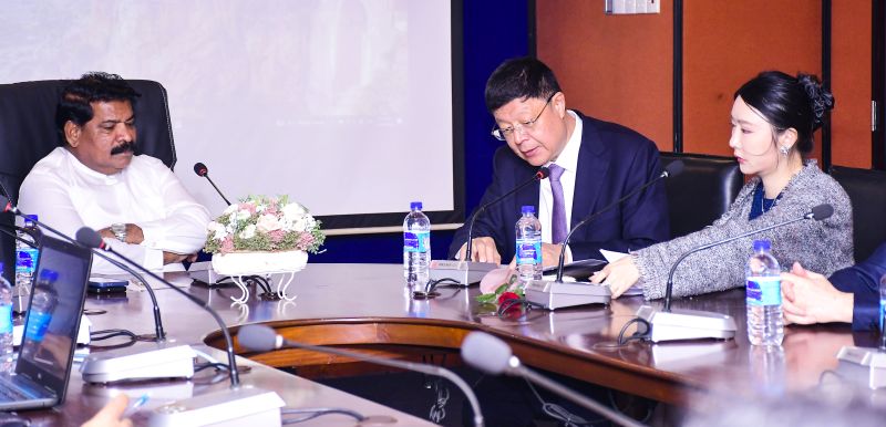 சீன ஹைனான் மாகாண மக்கள் காங்கிரஸின் பிரதிநிதிகளுடன் அமைச்சர் இராமலிங்கம் சந்திரசேகர் சந்திப்பு