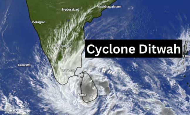 வடக்கை நோக்கி நகரும் டிட்வா புயல் – விடுக்கப்பட்டுள்ள எச்சரிக்கை வடக்கை நோக்கி நகரும் டிட்வா புயல் – விடுக்கப்பட்டுள்ள எச்சரிக்கை