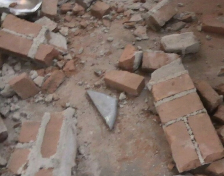 காட்டு யானைகள் அட்டகாசம்; பல வீடுகள் சேதம் காட்டு யானைகள் அட்டகாசம்; பல வீடுகள் சேதம்