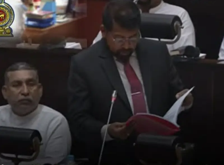 அரச சேவைக்கு சுமார் 70,000 பேரை ஆட்சேர்ப்பு செய்வதற்கான அனுமதி