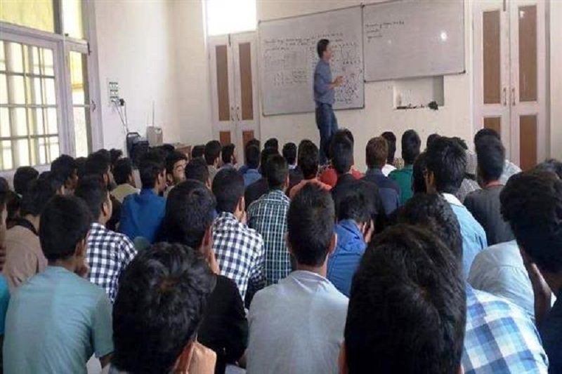 க.பொ.த உயர்தரப் பரீட்சை – தனியார் வகுப்புகள் மற்றும் கருத்தரங்குகளுக்கு தடை