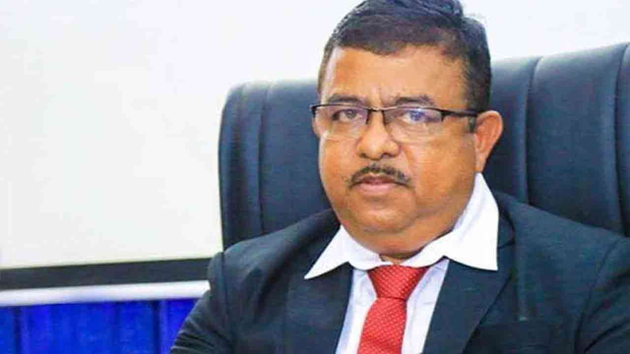 புவிச்சரிதவியல் அளவை மற்றும் சுரங்கப் பணியகத்தின் முன்னாள் தலைவர் கைது