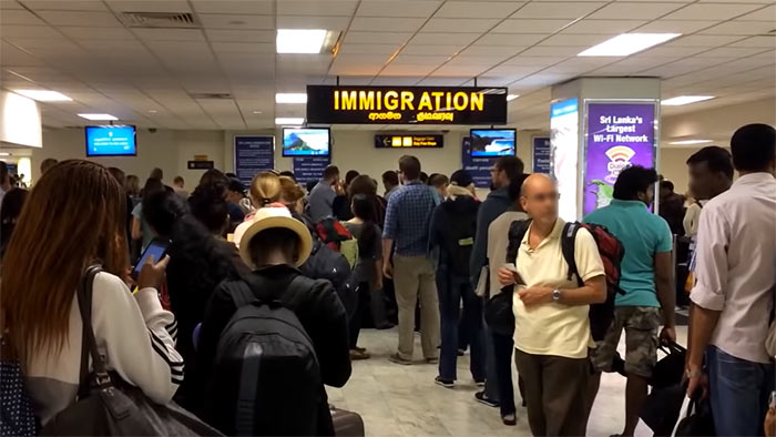 கட்டுநாயக்க விமான நிலையம் செல்லும் பயணிகளுக்கு விசேட அறிவிப்பு