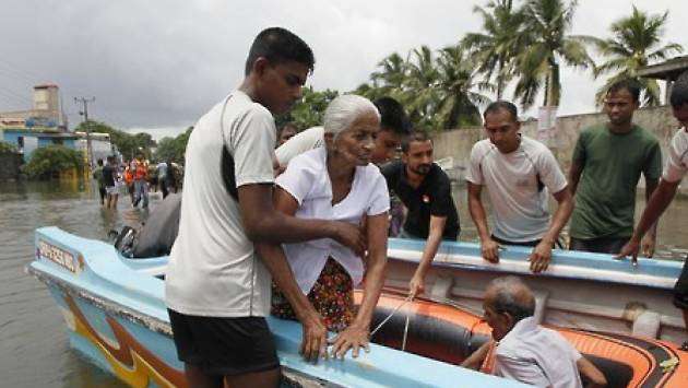 வெள்ளத்தால் பாதிக்கப்பட்ட முதியோர் பராமரிப்பு இல்லம் – 11 பேர் உயிரிழப்பு வெள்ளத்தால் பாதிக்கப்பட்ட முதியோர் பராமரிப்பு இல்லம் – 11 பேர் உயிரிழப்பு
