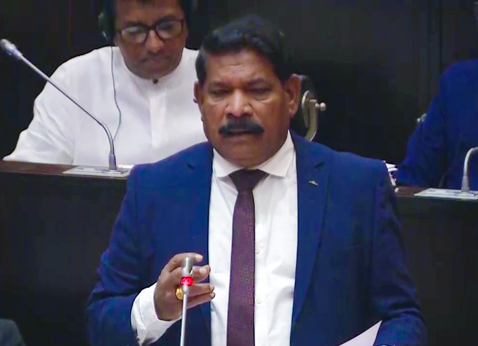 இலங்கை மீனவர்கள் எதிர்நோக்கும் பிரச்சினைகள் தீர்க்கப்பட்டு வருகின்றன