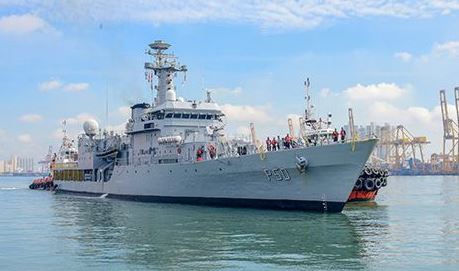 இலங்கை வந்துள்ள இந்திய போர் கப்பல் இலங்கை வந்துள்ள இந்திய போர் கப்பல்