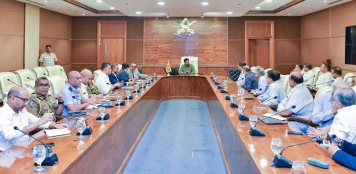 சீரற்ற வானிலை – இலங்கை வர்த்தக சம்மேளனத்துடன் ஜனாதிபதி அவசர சந்திப்பு சீரற்ற வானிலை – இலங்கை வர்த்தக சம்மேளனத்துடன் ஜனாதிபதி அவசர சந்திப்பு