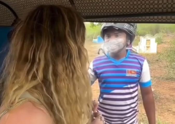 வெளிநாட்டு பெண்ணிடம் பாலியல் தொல்லை – சந்தேகநபர் கைது வெளிநாட்டு பெண்ணிடம் பாலியல் தொல்லை – சந்தேகநபர் கைது