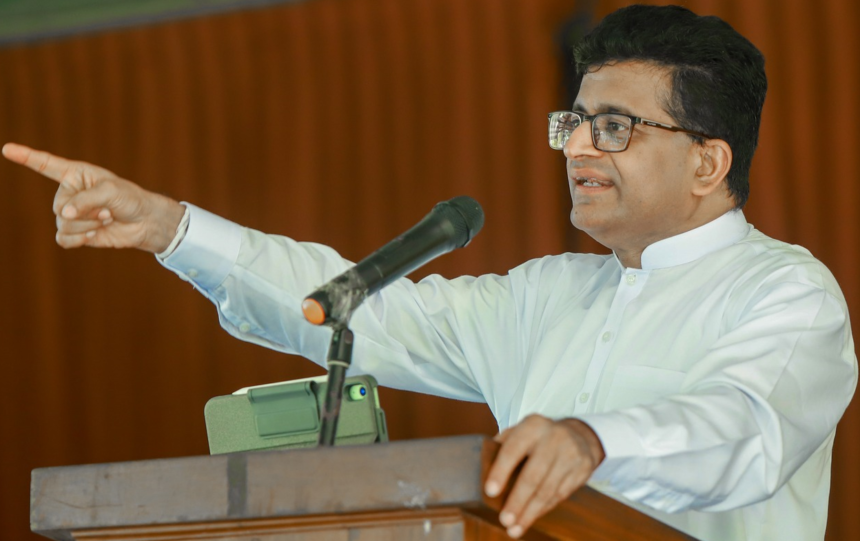 பொய்களைக் கூறியமைக்காக மஹிந்தவிடம் அநுரகுமார மன்னிப்பு கேட்க வேண்டும்