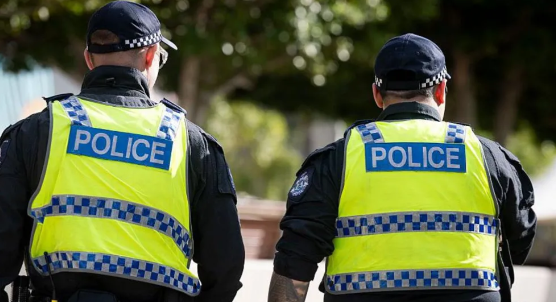 பொண்டி தாக்குதலை ஆதரித்த நபரின் வீட்டிலிருந்து துப்பாக்கிகள் மற்றும் வெடிமருந்துகள் கண்டெடுப்பு